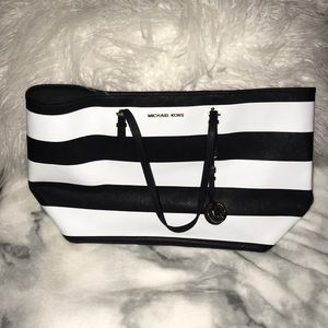 Michael Kors Tote!!!!